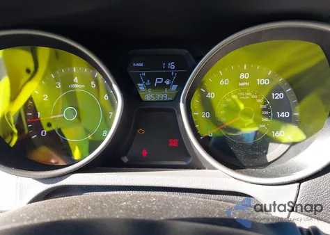 2015 Hyundai Elantra Se z USA, uszkodzony, nr VIN 5NPDH4AE9FH614150